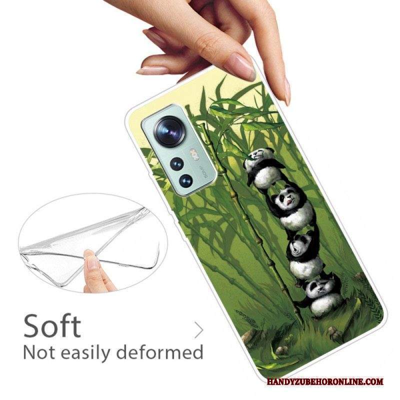 Cover Xiaomi 12 Pro Mazzo Di Panda In Silicone
